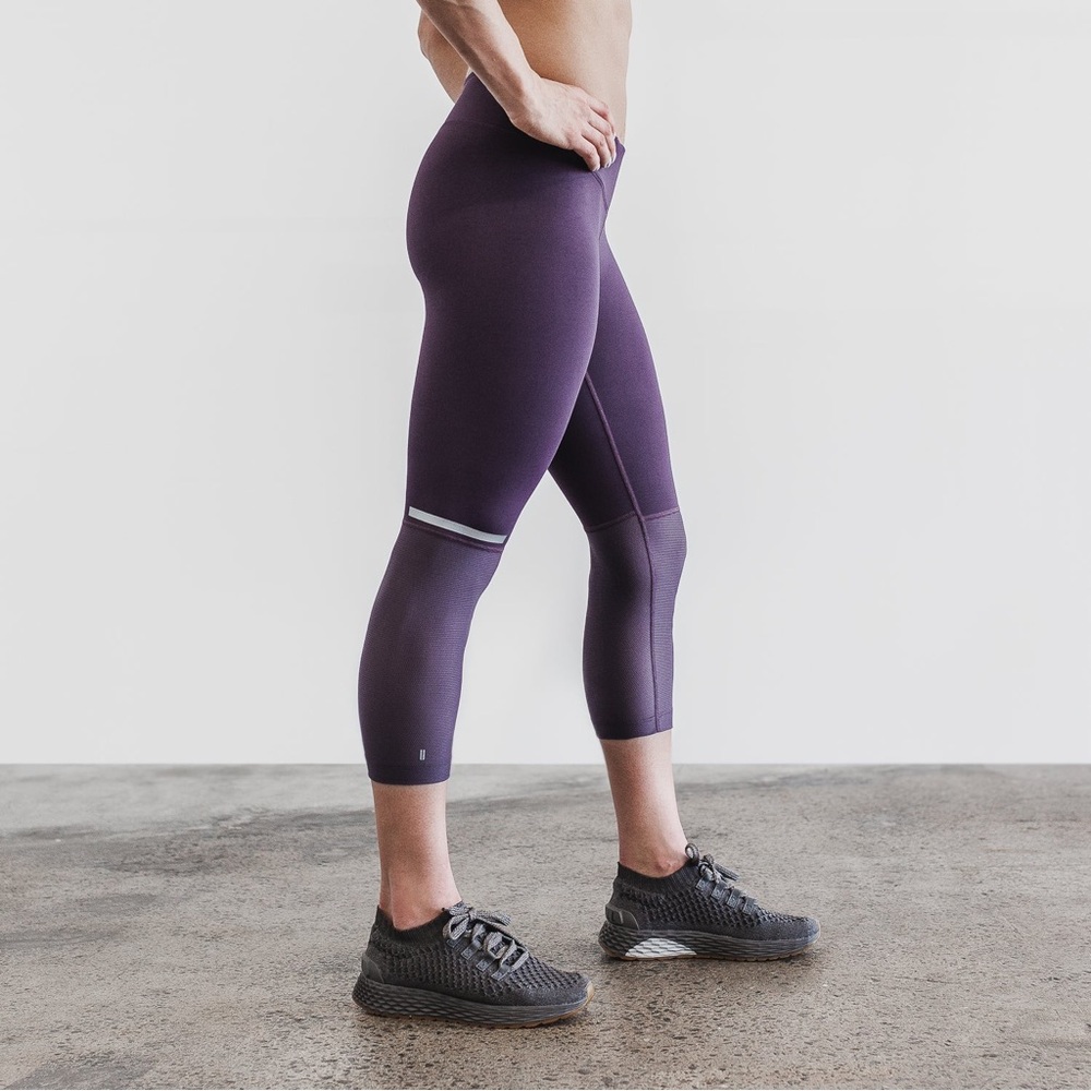 NWT NOBULL Women's Running Crop Tights - Medium - Plum Purple